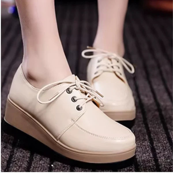 Scarpe in pelle con piattaforma - Carlotta®