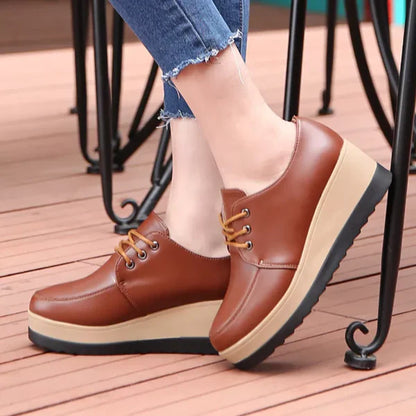 Scarpe in pelle con piattaforma - Carlotta®