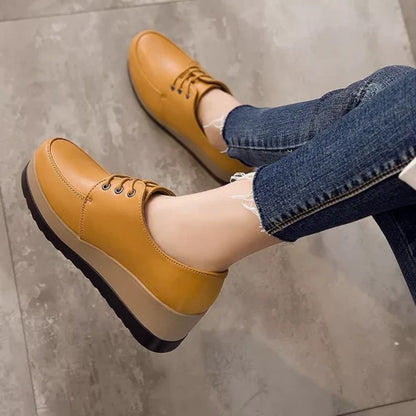 Scarpe in pelle con piattaforma - Carlotta®